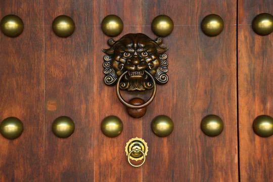 獅頭門環(huán)