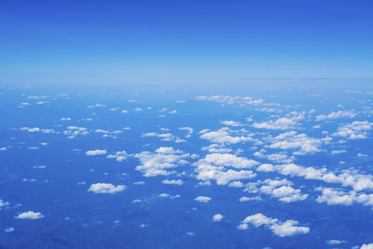 天空云朵