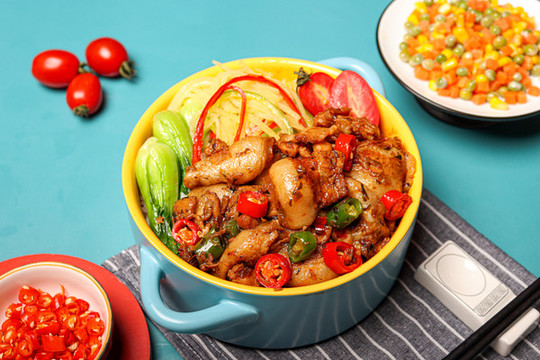小炒肉蓋飯