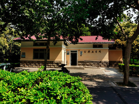 城市公共場所衛(wèi)生間