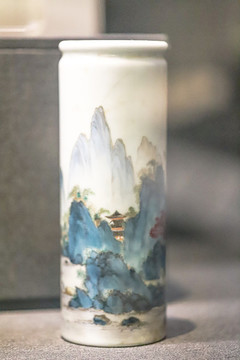 五彩漁獵紋香筒