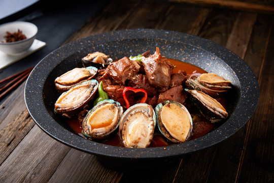 鮑魚燒公雞