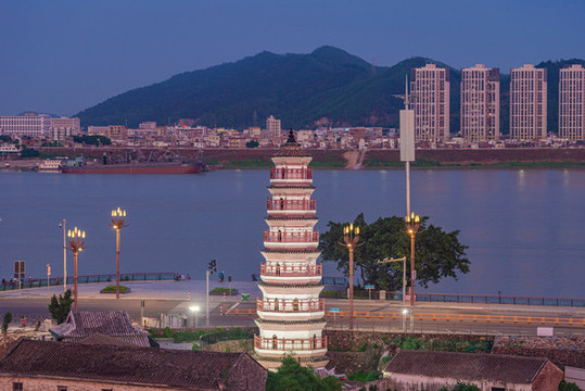 肇慶元魁塔夜景