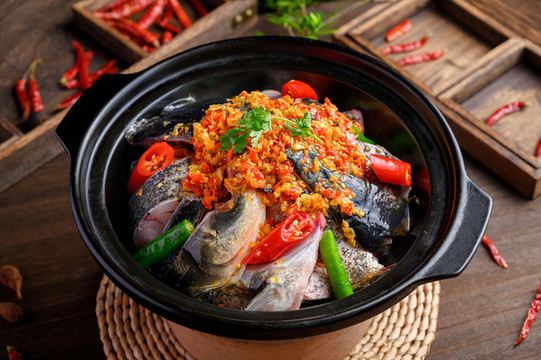 砂鍋魚頭