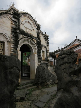 民居