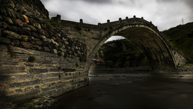 石拱橋