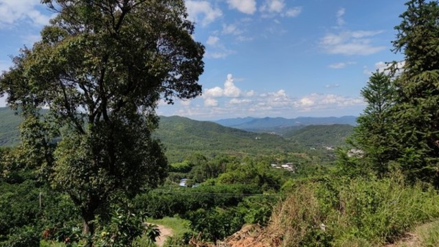 山間民居