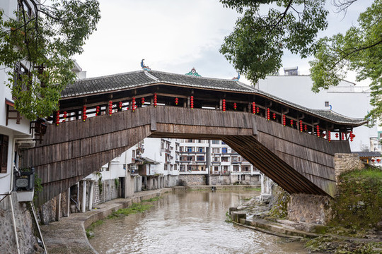 薛宅廊橋