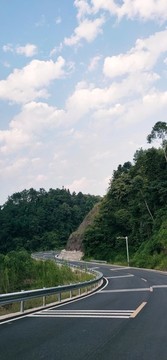 鄉(xiāng)間公路
