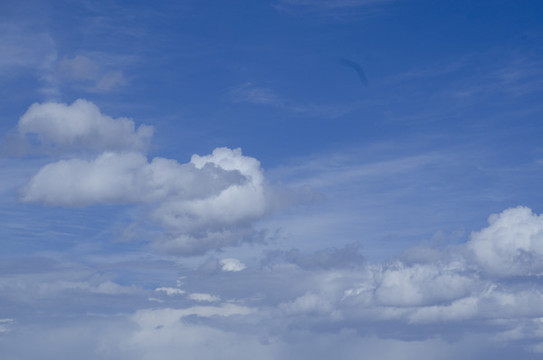青海茶卡鹽湖的天空
