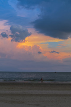 黃昏浪漫海景