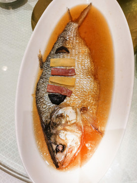 清蒸白水魚