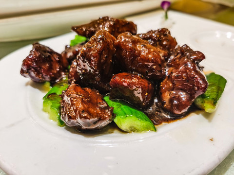 黑椒牛仔粒