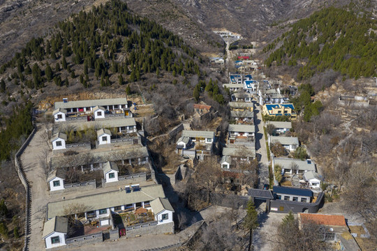 俯瞰濟(jì)南南部山村圖片