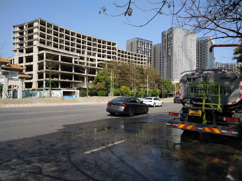 現(xiàn)代建筑