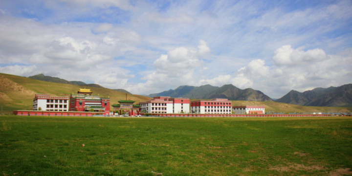 夏河佛學(xué)院