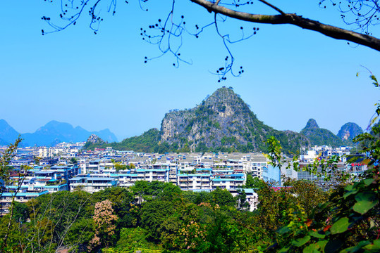 桂林鸚鵡山
