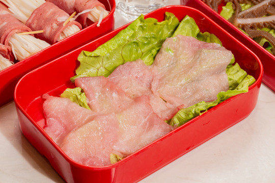 鮮肉片