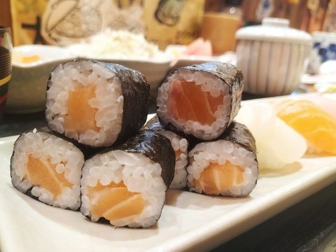 三文魚卷