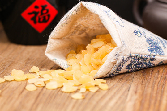 皂角米