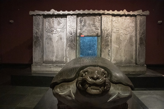 陜西西安碑林博物館唐代李壽墓門