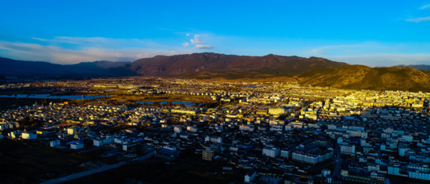 麗江城市