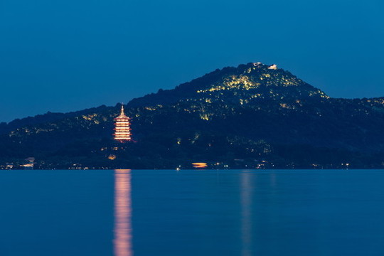 西湖夜色