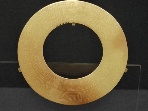 戰(zhàn)國(guó)三角雷紋環(huán)