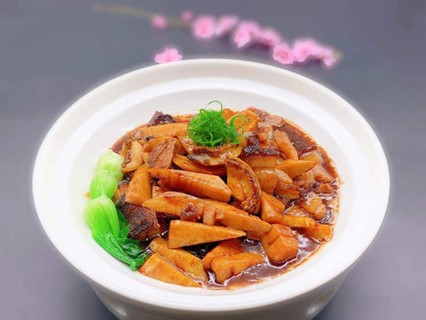冬筍鮑魚紅燒肉