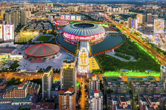 天津奧體中心迎建黨百年燈光秀