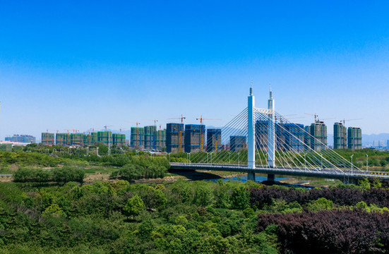 義烏商博大橋城市風光