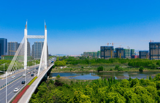 義烏商博大橋城市風(fēng)光