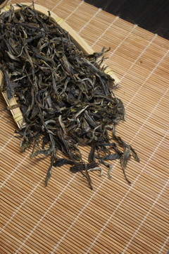 普洱生茶散茶
