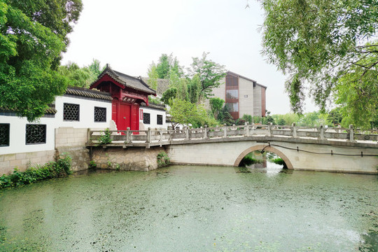 金山景區(qū)中泠泉公園