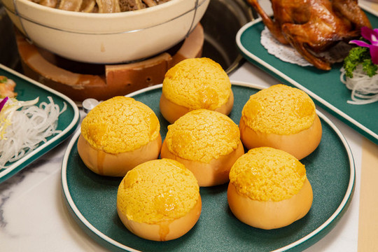 菠蘿包