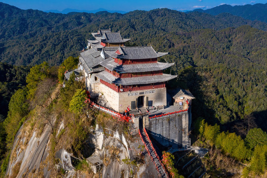 騰沖云峰山