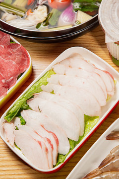 胸口油