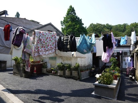 老城區(qū)曬衣服