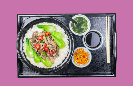 尖椒雞雜煲仔飯