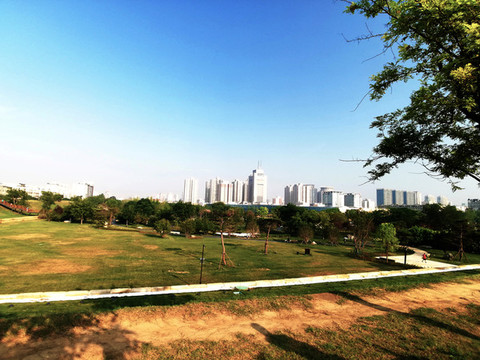 商都遺址公園遠(yuǎn)眺