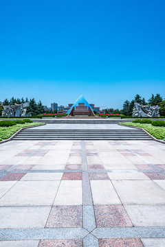 上海龍華烈士陵園龍華烈士紀念館