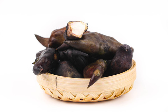 黑菱角