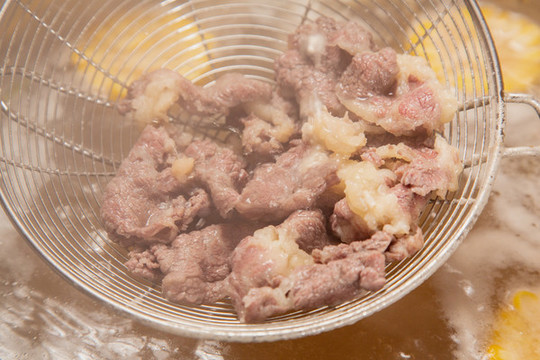 鮮牛肉