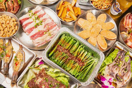 炭火烤肉