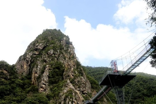 天空之境高空棧道