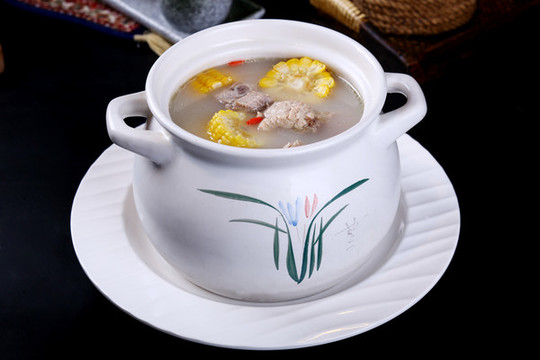 玉米排骨湯