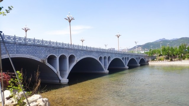 大橋湖水