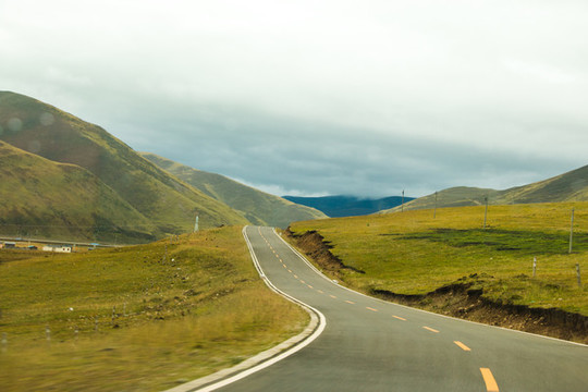 川藏線公路風(fēng)景