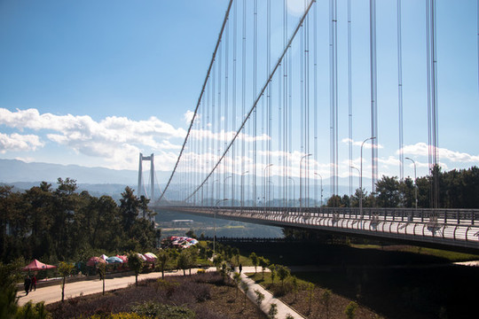 龍江大橋