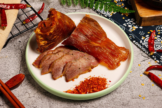 鹵味腱子肉
